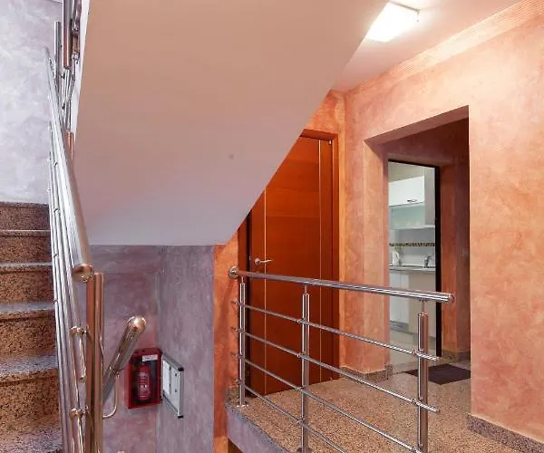 아파트 Apartment City Strand 마카르스카