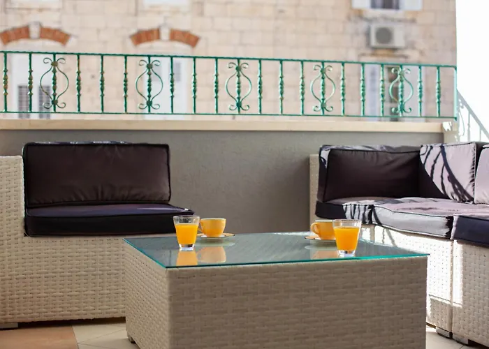 Apartment Apartment City Strand Makarska